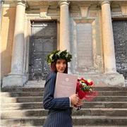 Sei alla ricerca di un aiuto per i compiti o vuoi migliorare lo studio dell' italiano e del latino?  Contattami !